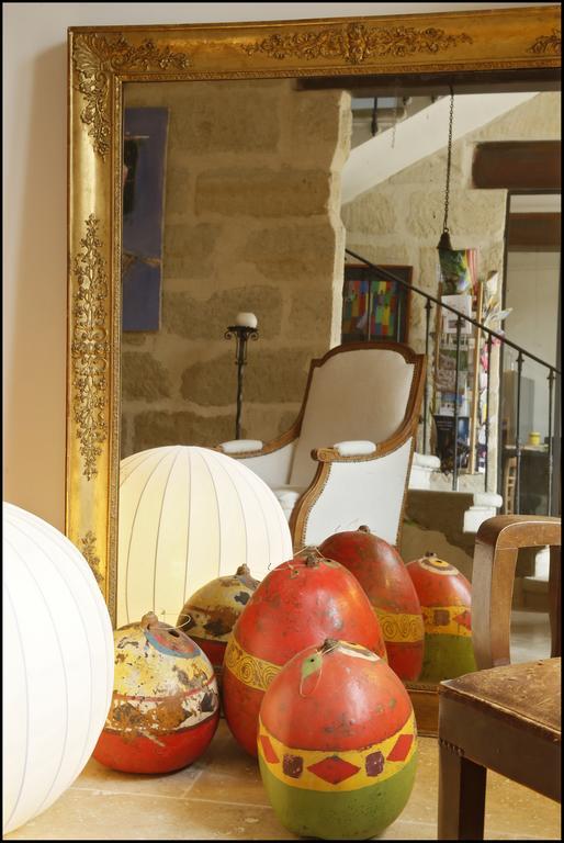La Maison Rouge D'Uzes B&B Exterior photo