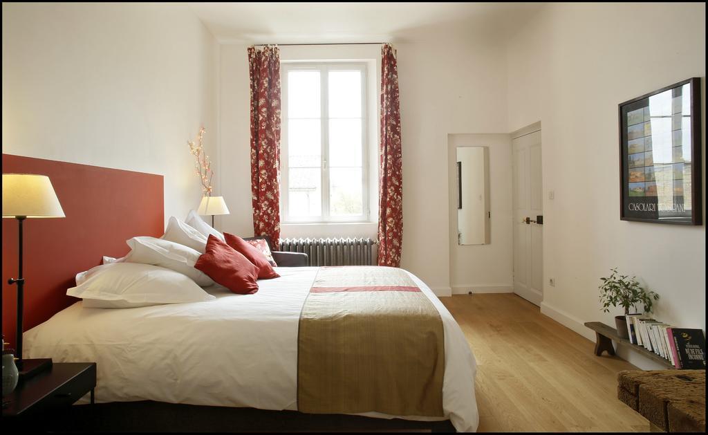 La Maison Rouge D'Uzes B&B Room photo